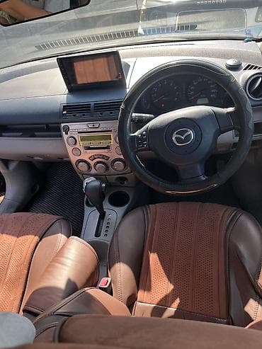 лехковой машина: Mazda 3: 2004 г., 1.5 л, Автомат, Бензин, Хэтчбэк — 9