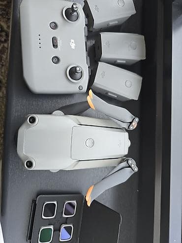 Фото и видеокамеры: 50000сом. DJI Air 2S Fly More Combo — компактный складной — 3