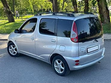 corolla 2004: Toyota Yaris Verso: 2001 г., 1.3 л, Механика, Бензин, Универсал — 4