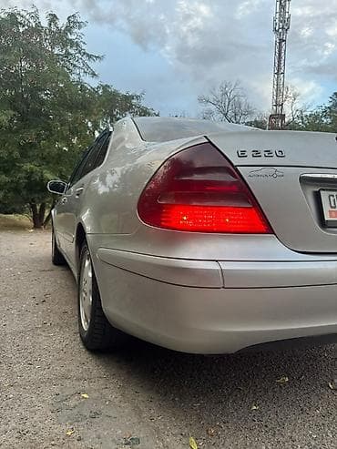 казан r16: Mercedes-Benz E-Class: 2002 г., 2.2 л, Механика, Дизель, Седан — 9