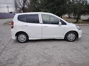 2 8: Honda Fit: 2003 г., 1.3 л, Автомат, Бензин, Хэтчбэк — 4