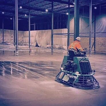 заливка пола: Стяжка Бесплатная консультация, Гарантия, Монтаж Больше 6 лет опыта — 2