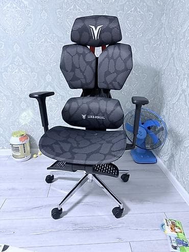Игровое кресло, С колесиками, цвет - Серый at lalafo.kg Игровое кресло, С колесиками, цвет - Серый