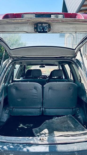 260: Toyota Previa: 1992 г., 2.5 л, Механика, Газ, Минивэн — 8
