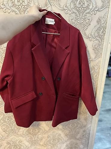 пиджак оверсайз: Каждый по500сом - Цвет: насыщенный бордовый - Крой: двубортный — 2