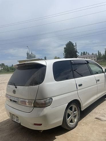 Toyota Gaia: 2005 г., 2 л, Автомат, Бензин, Вэн/Минивэн — 3
