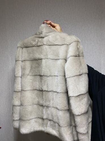 женский кошелек с отделением для карточек: Шуба, Норка, Короткая модель, S — 5