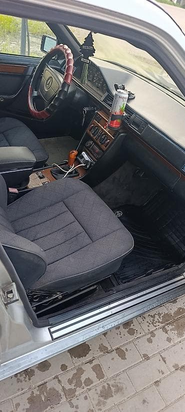 mercedes benz 126: Mercedes-Benz W124: 1994 г., 2 л, Механика, Бензин, Седан — 2