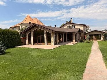дом долгосрочный: 400 м², 3 комнаты, Ынтымак ж/м, Семейным — 1