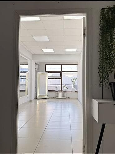 аренда помещений под офис: Аренда кабинетов в салонах красоты, 30 м², Для бровиста, Для визажиста, Для лешмейкера — 5