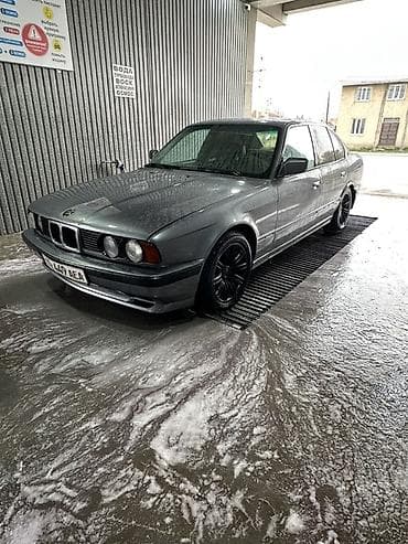 mini cuper: BMW 5 series: 1991 г., 2.5 л, Механика, Бензин, Седан — 1