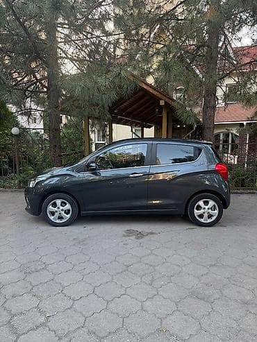 irbis скутер: Chevrolet Spark: 2017 г., 1 л, Автомат, Бензин, Хэтчбэк — 5