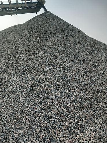 Декор и интерьер: Щебень и ПГС (песчано-гравийная смесь) - Фракции: ориентировочно 5–20 — 1