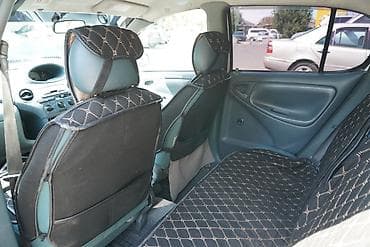Toyota Vitz: 2000 г., 1.3 л, Автомат, Бензин, Хетчбек — 7