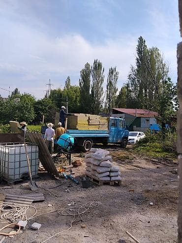 Заказать Мерседес Гигант, Переезд, C грузчиком