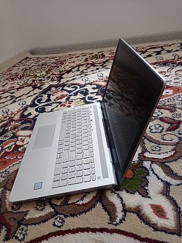 игровой ноутубк: HP Pavilion 15 – тонкий серебристый ноутбук с экраном и — 2
