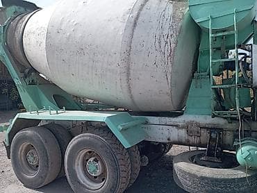 комод с зеркало: Бетономешалка, Volvo, 1990 г., до 7 м3 — 3