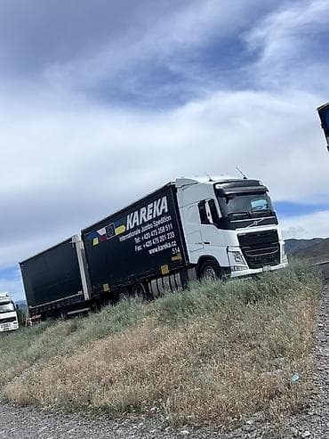 вольво кенгуратник: Тягач, Volvo, Тентованный — 1