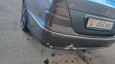 glk 300: Mercedes-Benz E-Class: 2002 г., Автомат, Дизель, Седан — 7