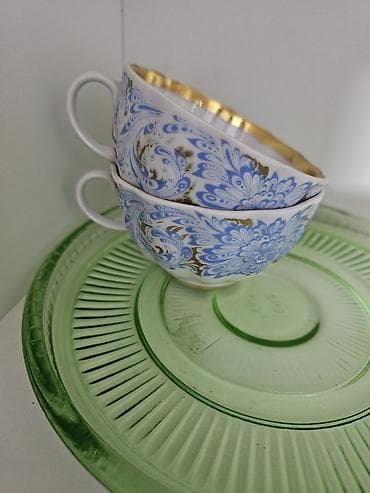 foldable table: 3000 — 10