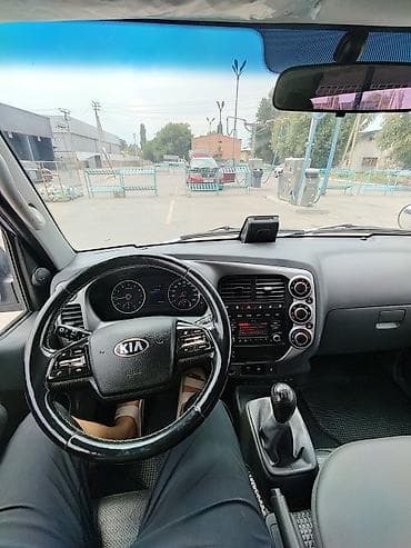 mtz 80: Kia BONGO: 2020 г., 2.4 л, Механика, Газ — 4