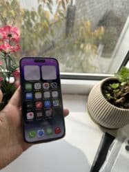 acer swift x: IPhone 16, Б/у — 3