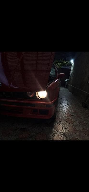 10 лет в одних руках: BMW 3 series: 1986 г., Механика, Бензин, Седан — 4