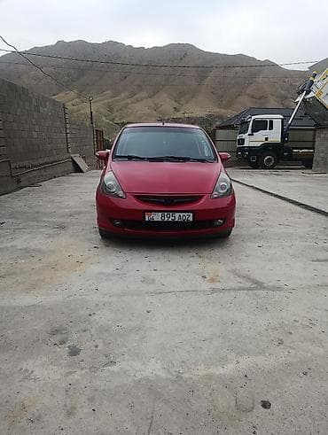 Honda Jazz: 2006 г., 1.5 л, Вариатор, Бензин, Хэтчбэк at lalafo.kg Honda Jazz: 2006 г., 1.5 л, Вариатор, Бензин, Хэтчбэк
