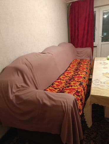 Угловые диваны: Еврокнижка — стильный прямой диван в насыщенном синем цвете. - — 2