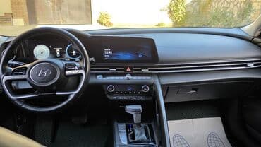 набор ключей в чемодане: Hyundai Avante: 2022 г., 1.6 л, Автомат, Бензиновая, Седан — 15