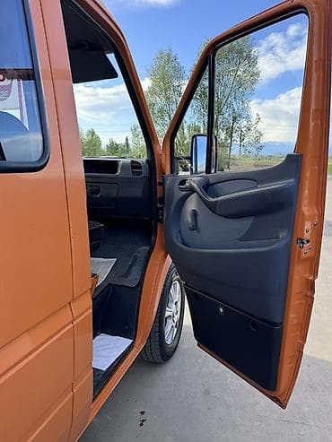 Транспорт: Жүк ташуучу унаа, Mercedes-Benz, Дубль, 3 т, Колдонулган — 10