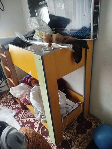 детские двухъярусные кровати со столом: Двухъярусная детская кровать, ЛДСП, цвет - Желтый — 3