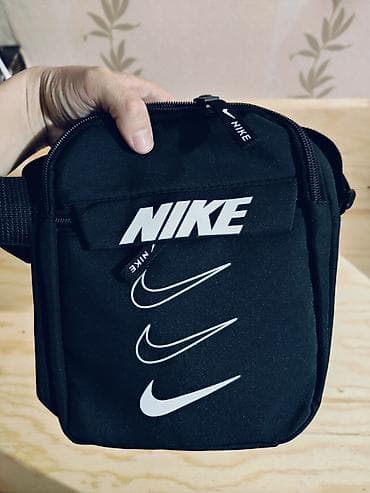 Киреге берилүүчү кийимдер: -Барсетки 1) Оригинал Lining. 1600c 2) Люкс качество Lacosta. 1400с — 4