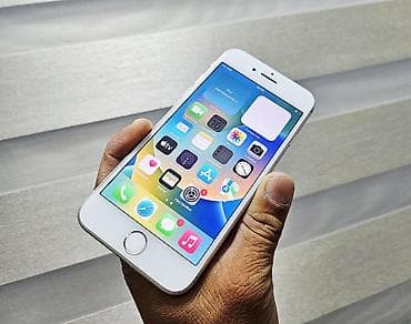 Техника и электроника: IPhone 8, Б/у, 64 ГБ, Серебристый, Чехол, 100 % — 7