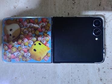 Samsung Galaxy Z Flip7, Б/у, 512 ГБ, цвет - Черный, 2 SIM, eSIM