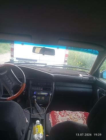 Audi 100: 1993 г., 2.6 л, Механика, Бензин, Седан — 9
