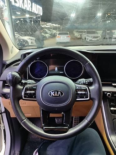 канте: Kia Carnival: 2021 г., Автомат, Бензин, Минивэн — 6