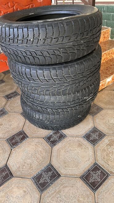 шины на ист: Шины 225 / 65 / R 17, Зима, Б/у, Комплект, Внедорожные (АТ/МТ), Китай, BFGoodrich — 1