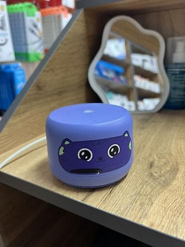 Компактная настольная USB-лампа-ночник в виде милого фиолетового