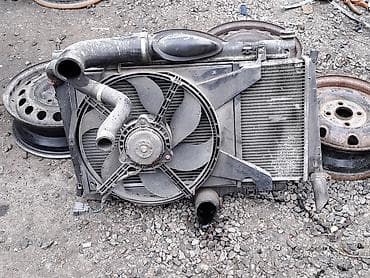 Оригинальный контрактный из Европы б/у радиатор охлаждения на