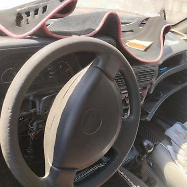стапель бу: Продаются запчасти от седана Daewoo Nexia (кузов N100/N150), авто — 1
