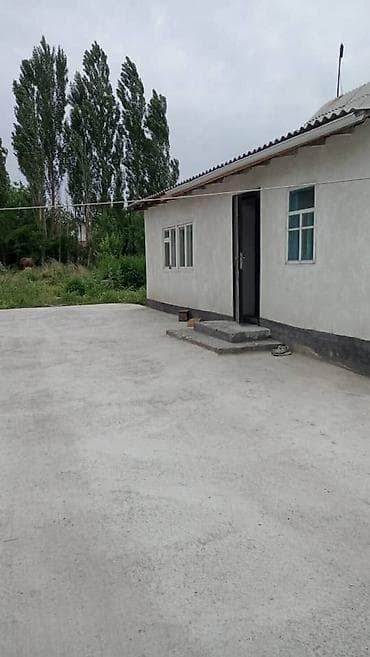 сдаю дом калыс ордо: 🏡 Продается дом в ж/м Калыс-Ордо 🔹 4 комнаты 🔹 Площадь дома — 60 м² 🔹 — 2