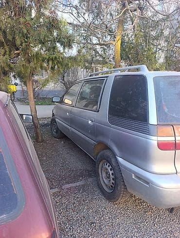 golf 3 universal: Mitsubishi Space Wagon: 1992 г., Механика, Бензин, Минивэн — 4