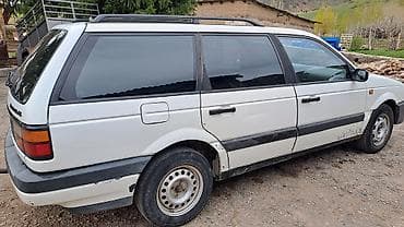 ауди переходка: Volkswagen Passat: 1991 г., 1.9 л, Дизель, Универсал — 2