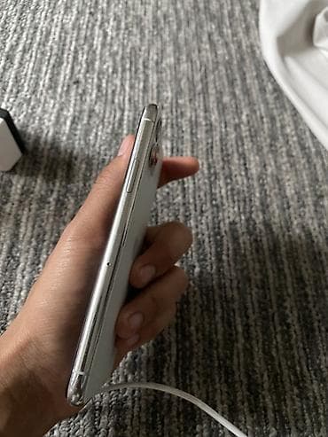 poco 3: IPhone 11 Pro, Б/у, 256 ГБ, Серебристый, 71 % — 2