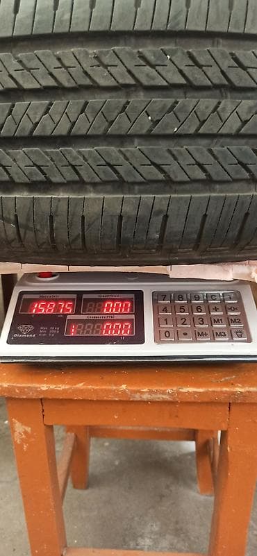 bridgeston: Шины 235 / 60 / R 18, Всесезонная, Б/у, Внедорожные (АТ/МТ), Япония, Bridgestone — 10