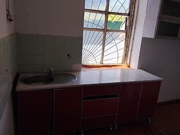 продаю дом в ак ордо 1: 60 м², 3 комнаты, Забор, огорожен, Парковка — 6