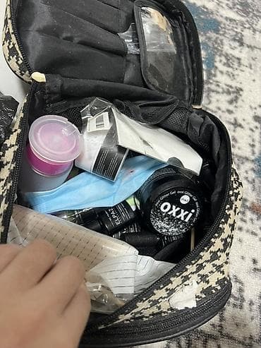 фризеры: Комплект для маникюра/педикюра и наращивания ногтей Состав набора: - — 5