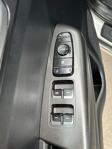 rexton 2020: Kia Sportage: 2019 г., 2 л, Автомат, Дизель — 8