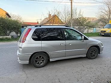 пассаж: Mitsubishi Chariot: 2000 г., 2 л, Автомат, Бензин, Минивэн — 4